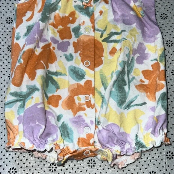 🛍PRETTY LITTLE GIRLS OUTFIT SIZE 3 MONTHS 🛍 - Picture 3 of 7